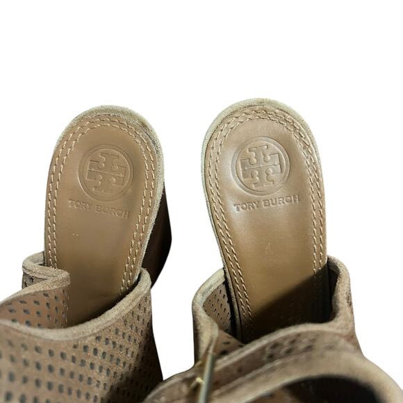Tory Burch Brown Camel Perforated Suede Heels Size 9.5 - Picture 4 of 7